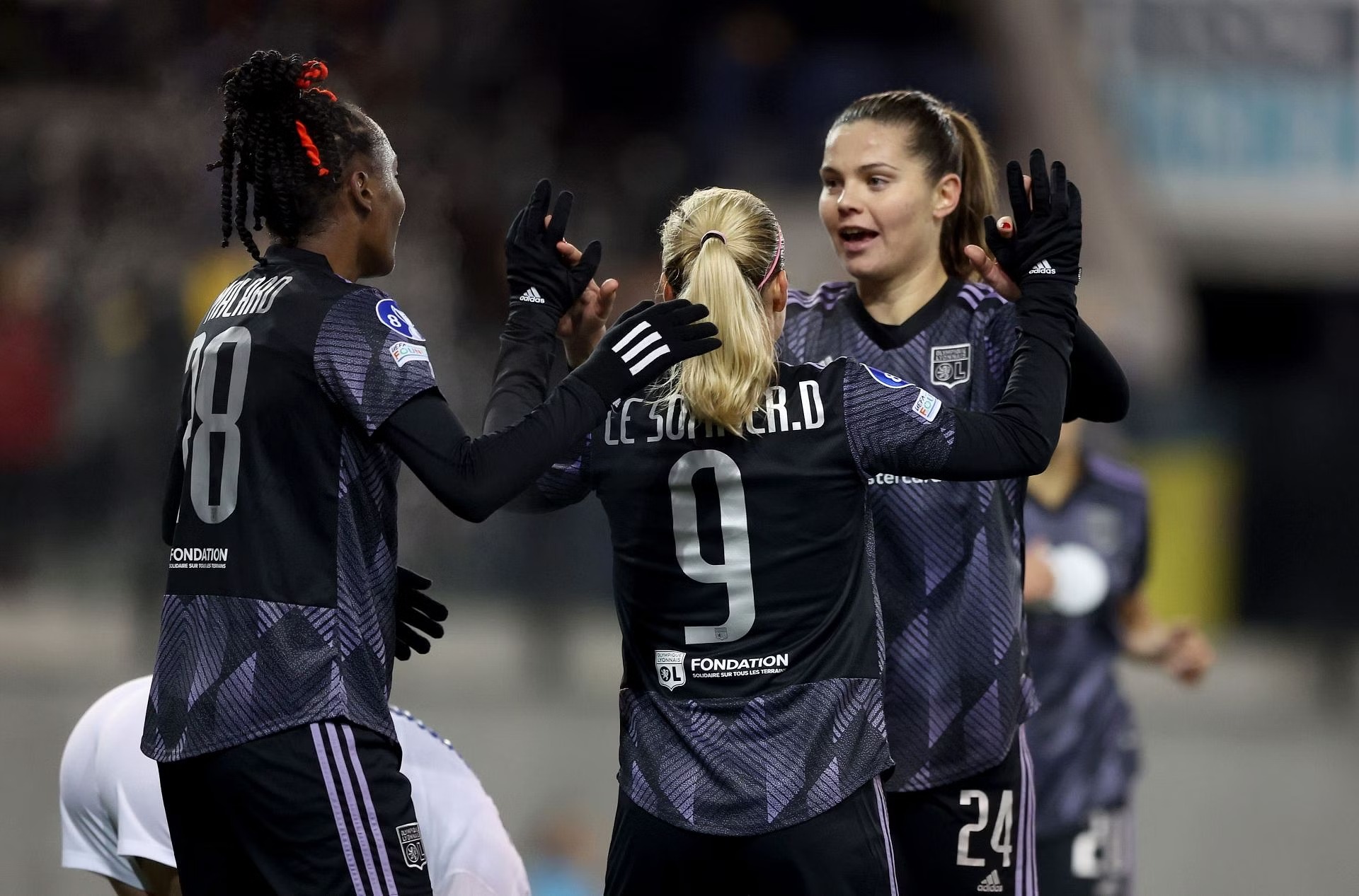 Dự đoán Olympique Lyonnais - FC Zürich Frauen