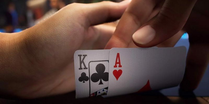Hướng Dẫn Chơi Bài Poker Và 5 Thuật Ngữ Quan Trọng