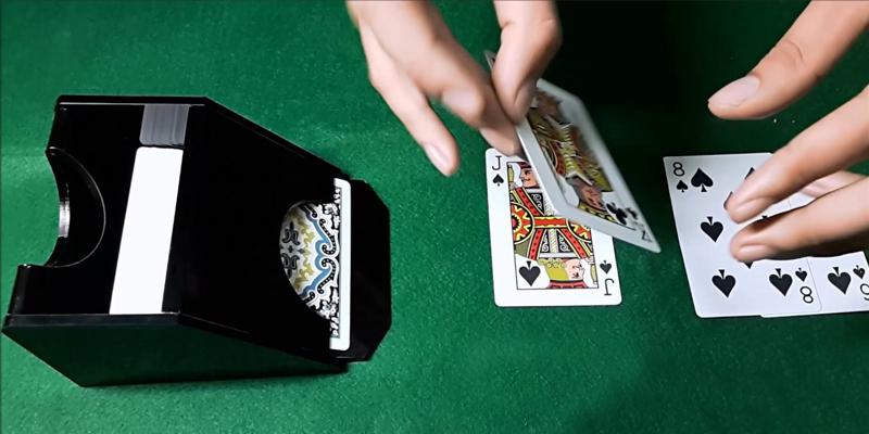 Máy Chia Bài Poker - Giải Pháp Chia Bài Mới Năm 2023