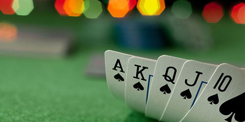 So Bài Poker Với Các Thứ Hạng Bài Mới Nhất 2024
